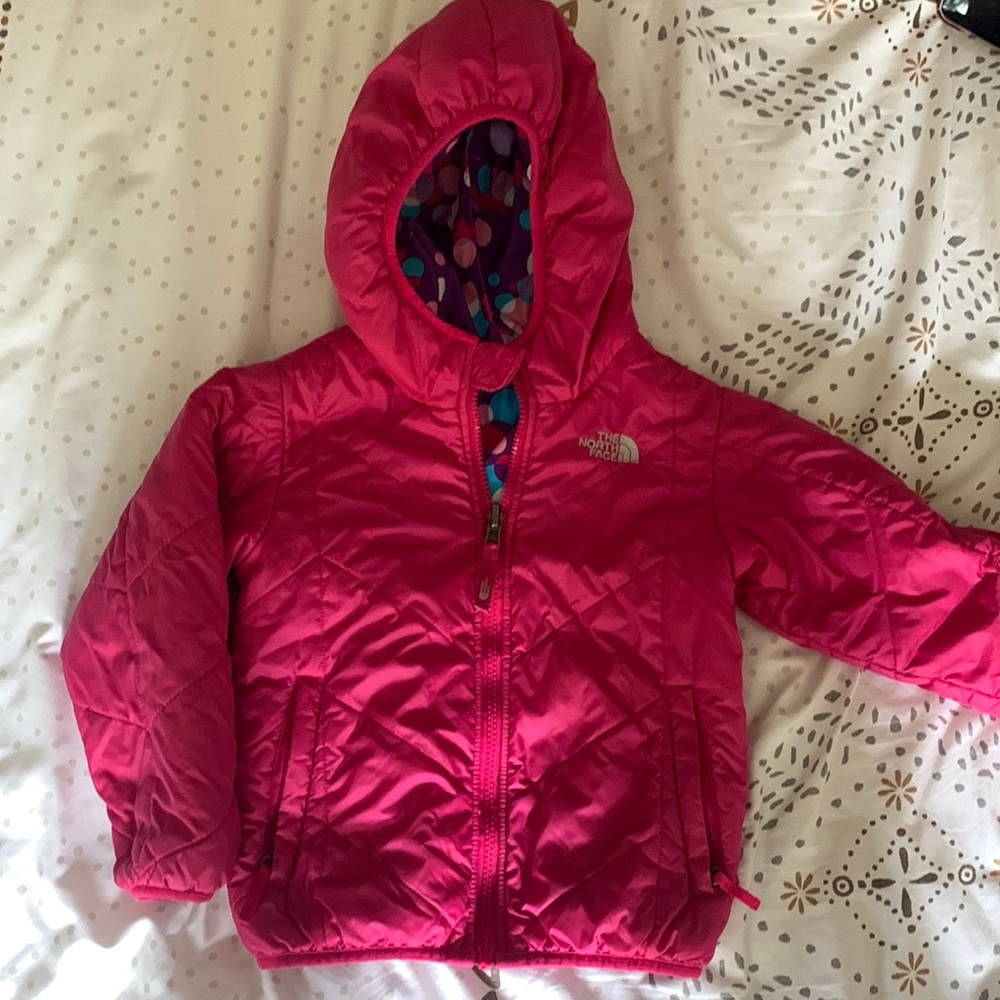 TNF reversible jacket